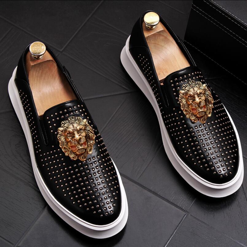 

Модная мужская повседневная обувь кожаный дизайн высококачественная повседневная обувь, обувь на мягкой подошве с заклепками многофункциональные тапочки A26 45 чёрный