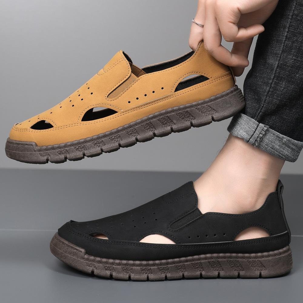 20252025 popular summer men's sandals ultra-light hole men's shoes flat slippers casual shoes black