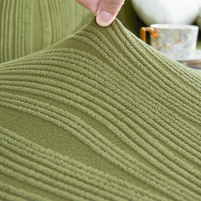 Jakarlı Polar Esnek Kanepe Örtüsü Dört Mevsim Evrensel Tembel Entegre Kedi Tırmalamasına Karşı Kanepe Minderi Kanepe Örtüsü