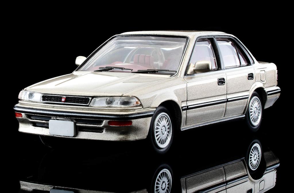 TOMYTEC Tomica Limited Vintage Neo Scale Toyota Corolla 1500SE Limited Beige First Order Limited Finished Product 1/64 LV-N08c (Manufacturer's