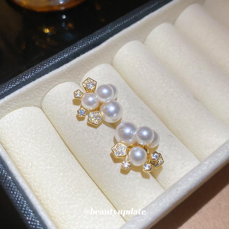 Real Gold Electroplated Silver Needle Zircon Flower Pearl Stud Earrings Retro Elegant Light Luxury Temperament Earrings Commuter Versatile Earrings