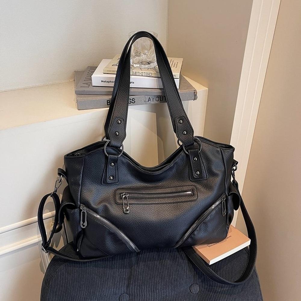 Women's Rivet PU Leather Shoulder Bag Large Hobo Handbag