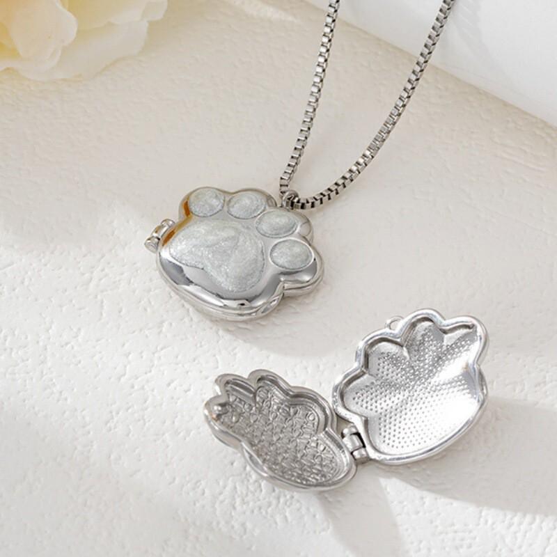 Custom Photo Pendant Necklace With Cat Paw Shape Resin Charm Stainless Steel Chain Women Men