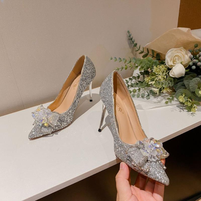 Two wearing high heels women's autumn and winter new pointed thin heel crystal diamond princess wedding shoes