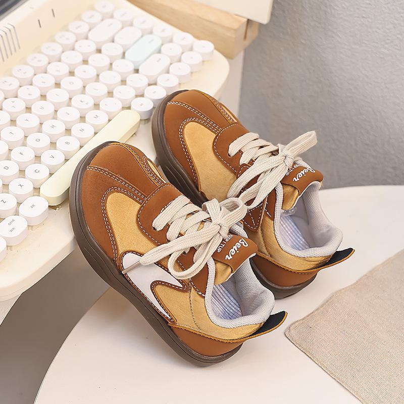 2025 Frühling und Herbst neue Kinder-Board-Schuhe weiche Sohle deutsche Trainingsschuhe Mädchen Mode Retro Sportschuhe Jungen Forrest Gump Schuhe