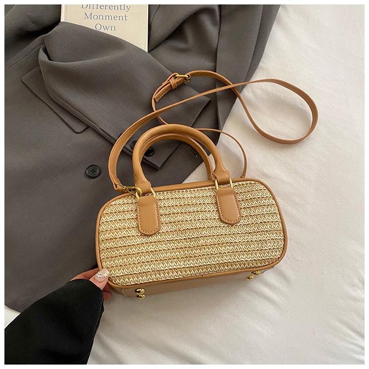 

Portable straw bag women s summer fashion versatile bowling bag 2025 new niche design pastoral messenger bag