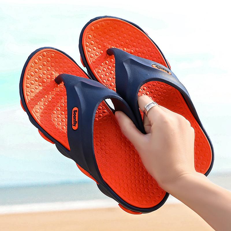 Flip Flops for Men Breathable Sandals Outdoor Slippers Summer Beach Sandals Quick Dry Shoes Men Casual Slippers