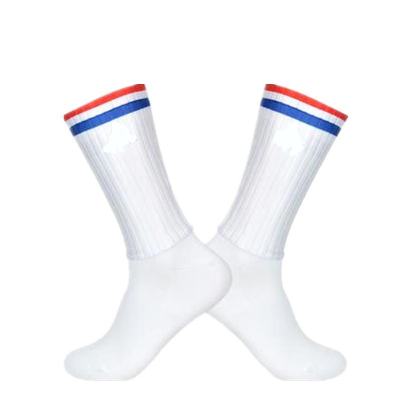 New Summer Breathable Cycling Socks Men Anti Slip Seamless Aero Bike Wearproof Road Calcetines Ciclismo