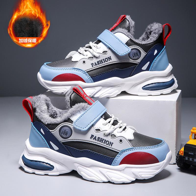 

Мальчиковая обувь осень и зима детская кожаная мягкая подошва нескользящая спортивная обувь для средних и больших детей бархатные теплые хлопковые туфли 39