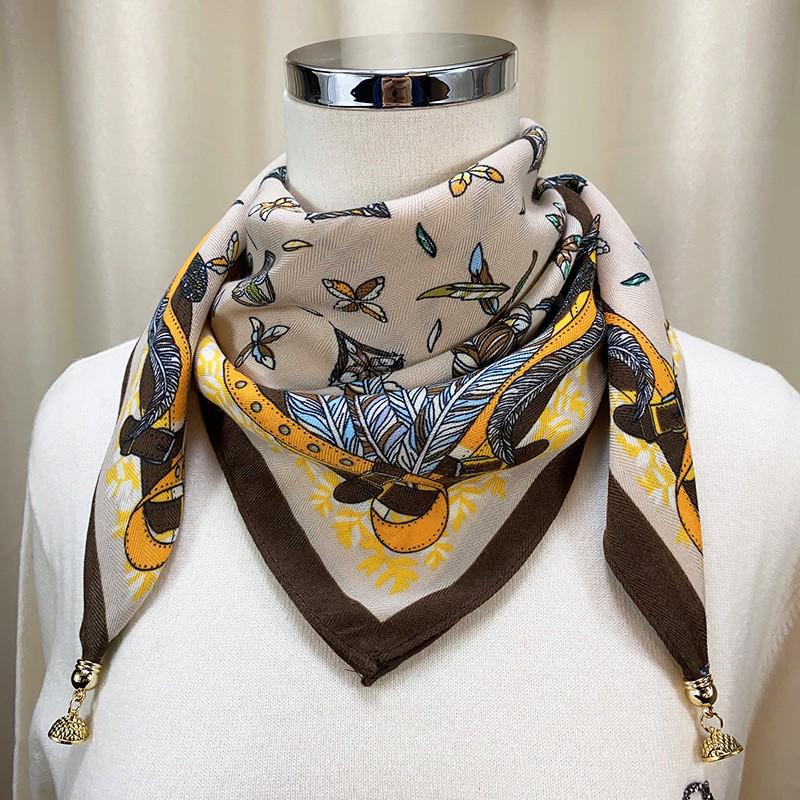 Autumn/Winter Silk Cotton Scarf with Magnetic Buckle - Versatile, High-end Neck Warmer