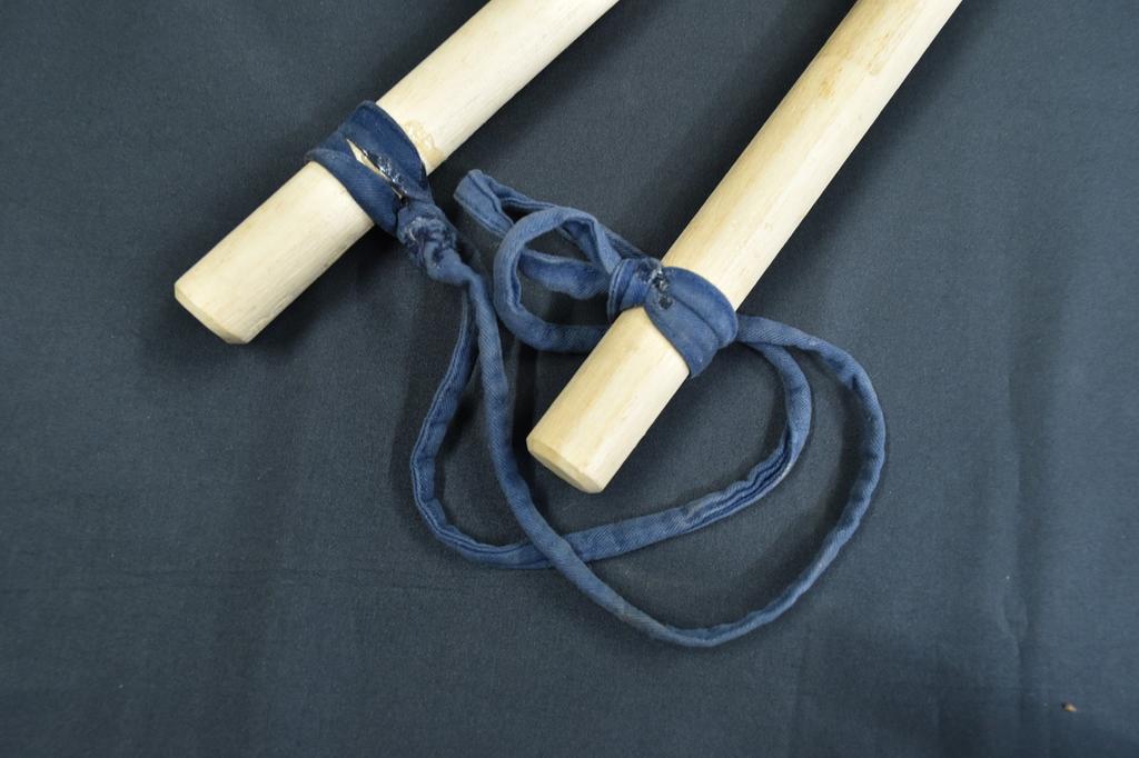 Vintage Japanese Wooden Wadaiko Drum Shime Daiko Taiko with Stand & Stick, As-is