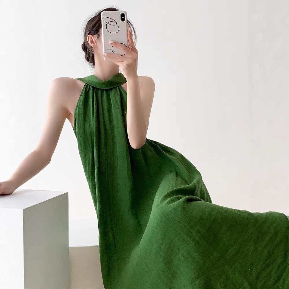 2026 Summer French Halter Neck Off-Shoulder Waist-Cinched Vacation Dress