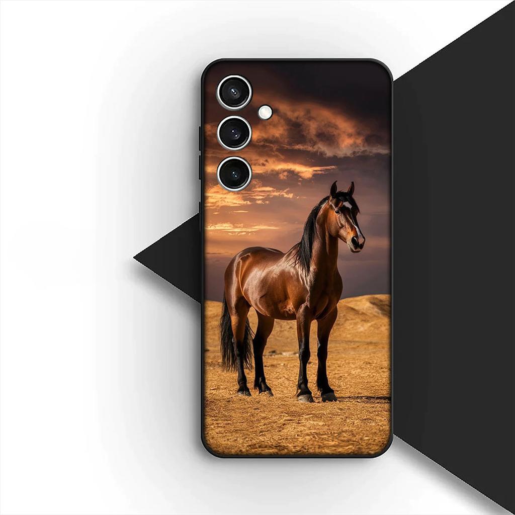 Running Wild And Free Horse Cover for Apple iPhone 16 14 15 Plus 11 Pro Max 16E ProMax + 15Plus 16+ 14+ Coque Phone Case