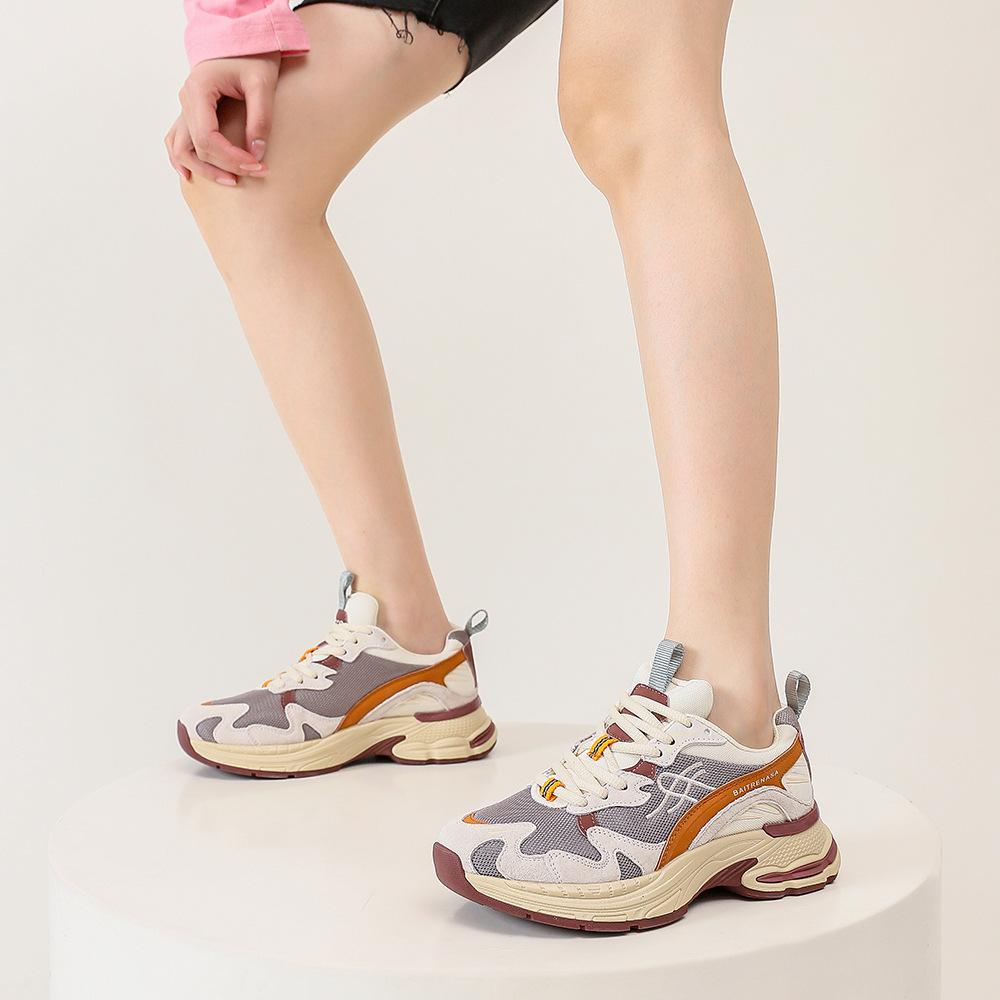 Platform shoes breathable and versatile high-end women's shoes small people show height new 2025 casual shoes dad shoes