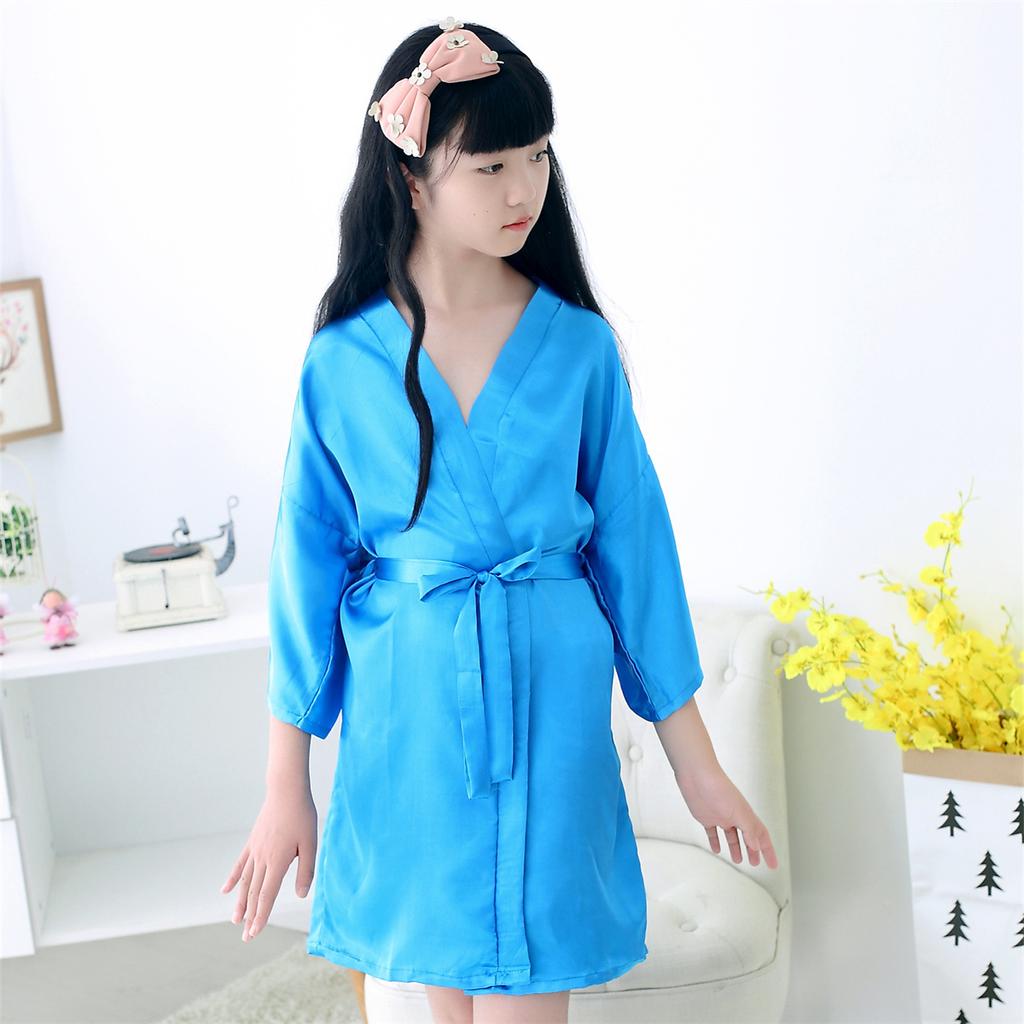 Halat de baie Confortabil și elegant Temperament Modele clasice Culoare uni Petrecere pentru copii Vară Simplu Subțire Imitație de mătase Satin Cardigan subțire Robă