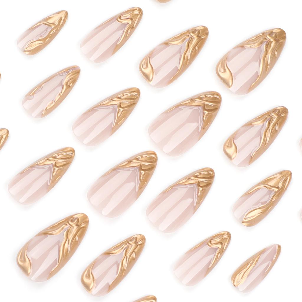 24 Stück einfache französische 3D-Gold-Nägel, kurze Mandel-Nagelkunst, künstliche Nägel, abnehmbares Nagelstück