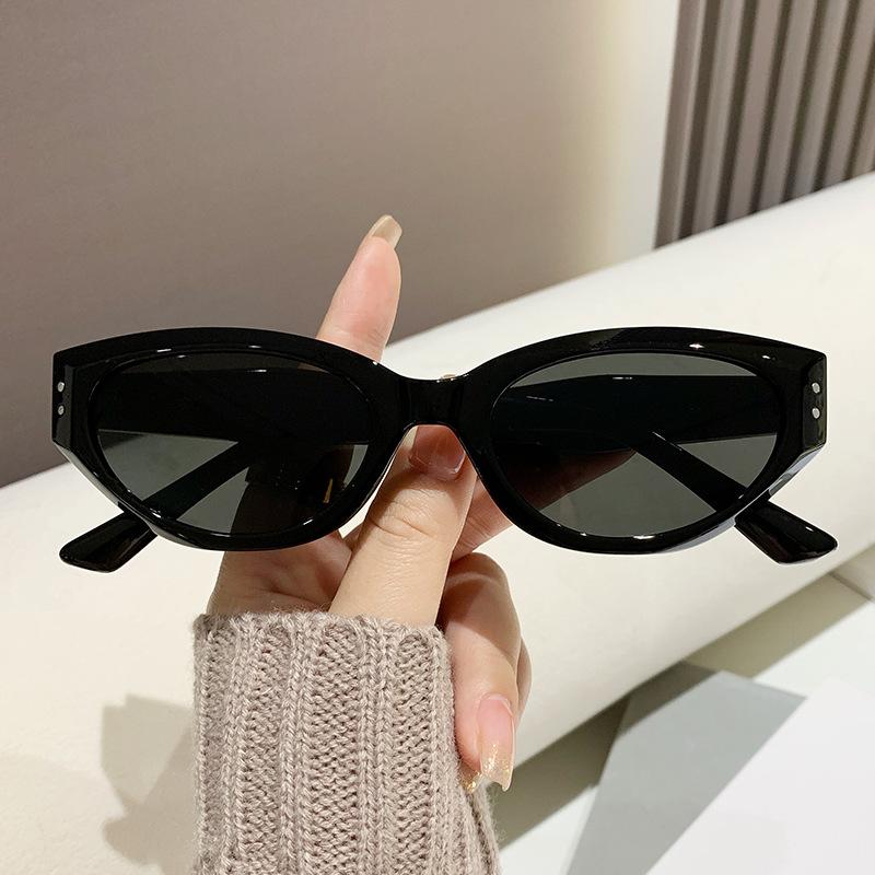 

Trendy European and American Style Small Frame Sunglasses Street Style Sunglasses Glasses черный серый