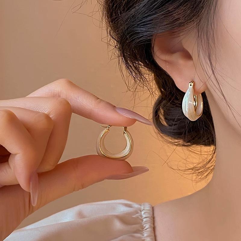 Feminine Temperament Circle Drop Glazed Earrings