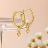 Kinitial Zarte Goldfarbene Zirkonstein-Anhänger Messing-Creolen für Damen Mädchen Lässiger Täglicher Klassischer Sommer-Schmuck