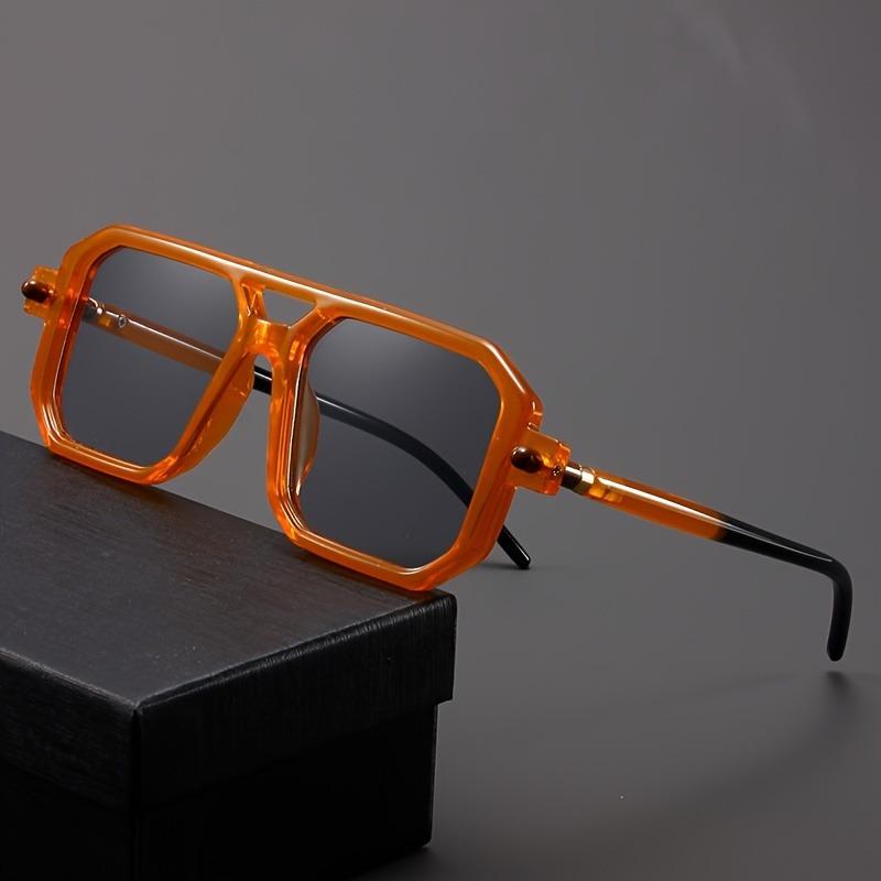 Retro Oversized Glasses for Women Stylish Two-Tone Temples Perfect for Party Decoration