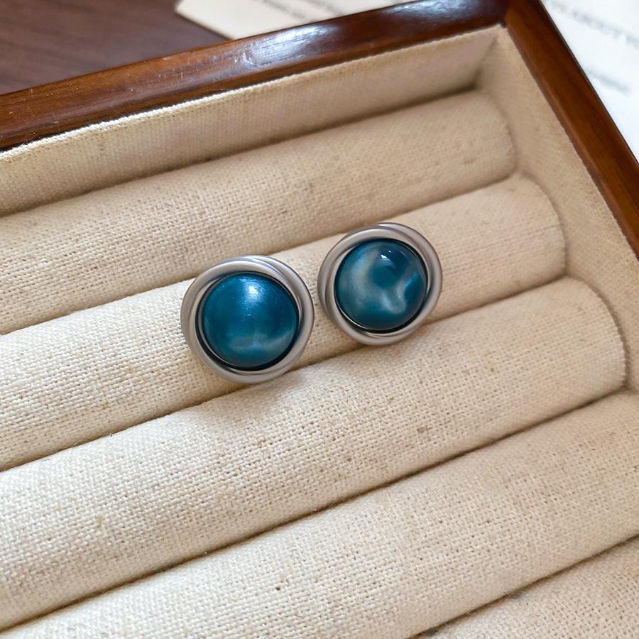 French fresh blue geometric flower resin earrings light luxury stud earrings personality temperament earrings women