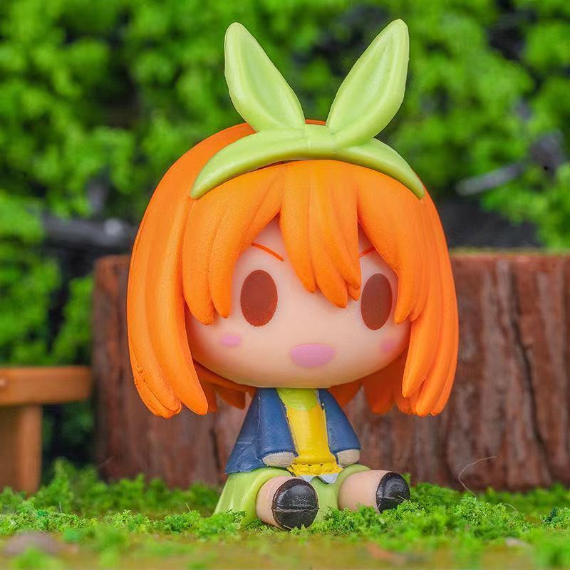 

Очаровательные фигурки высотой 5 см с изображением Накано Ичика, Нино, Мику, Ёцубы и Ицуки из «The Quintessential Quintuplets» для демонстрации на рабочем столе 5CM Height