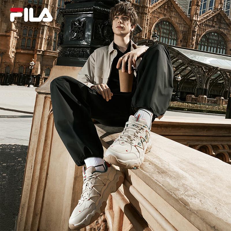 Fila Men's Claw 6th Gen Dad Shoes
