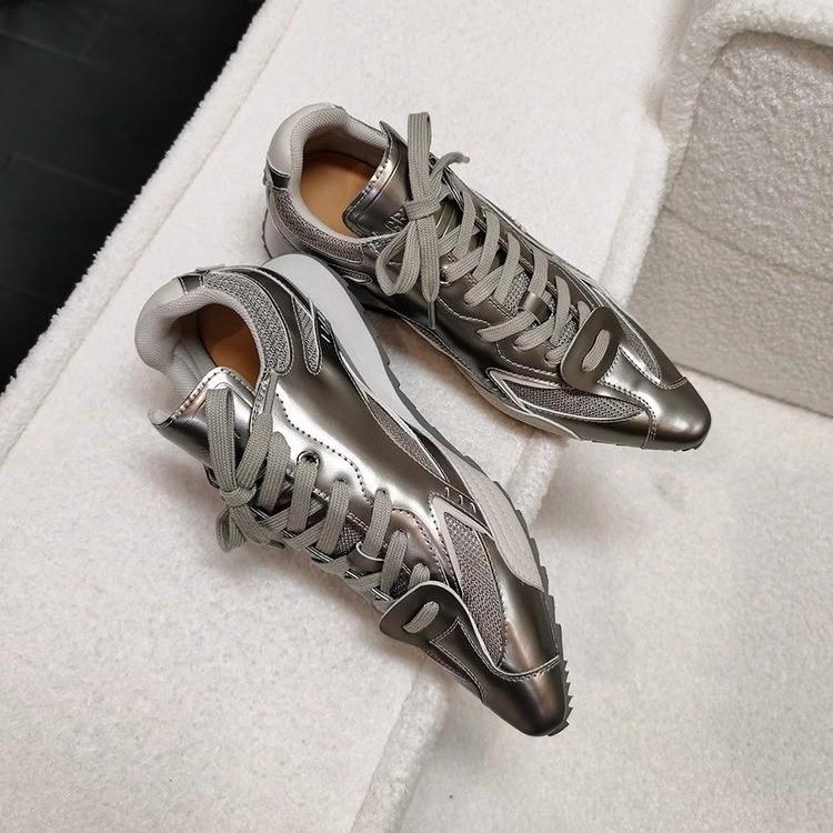 New European and American Fashion Pointed Sneakers Silver French Trend Boxing Shoes Casual Legs Fine Moral Training Shoes