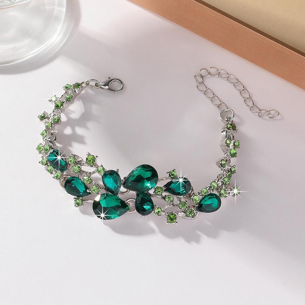 Hochwertiger europäischer Brautschmuck & Schmuckset: Halskette & Ohrringe für Hochzeit