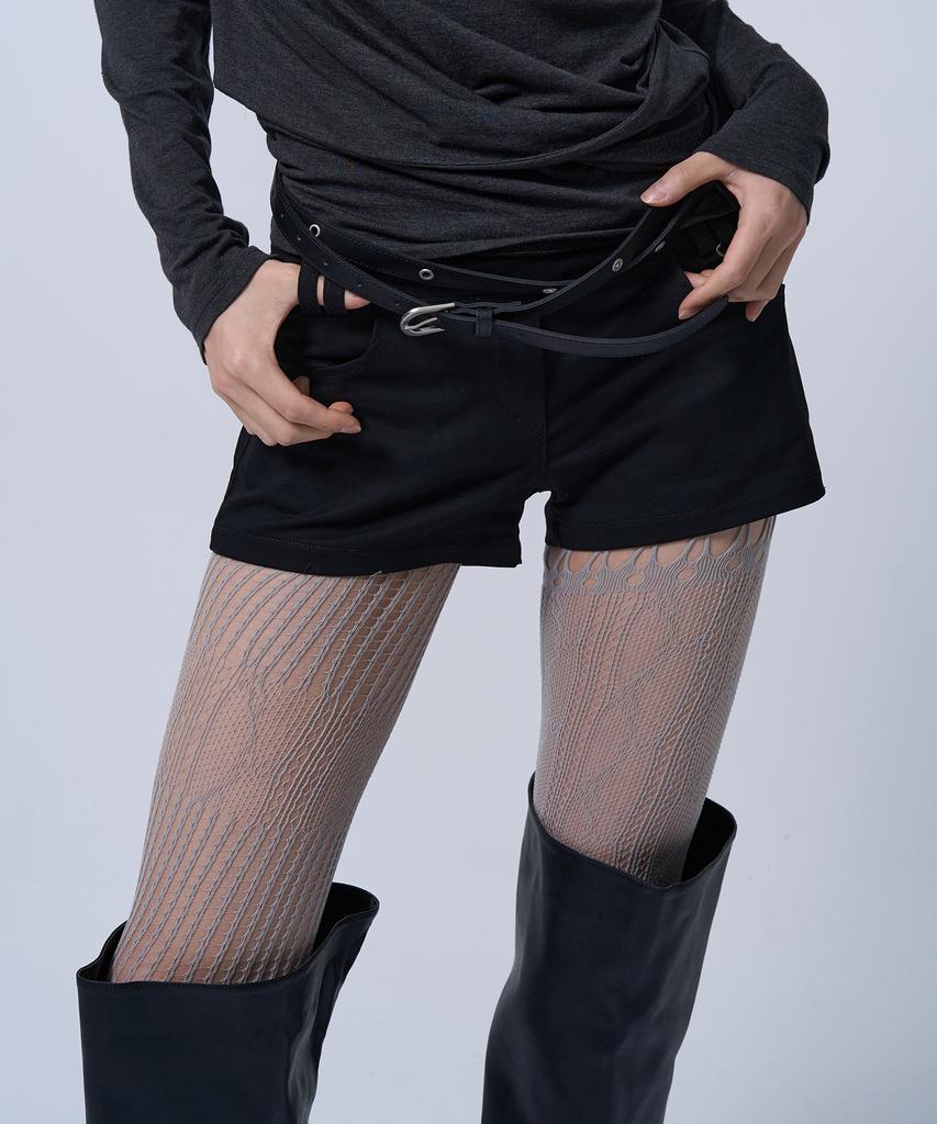 G Museum Low-Rise Short Pants (Black)