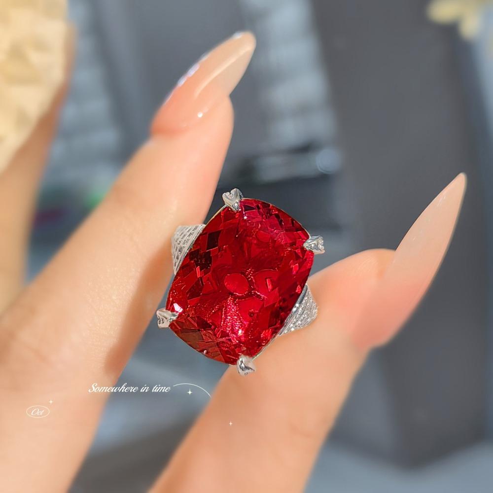 Luxury Blue Pigeon Blood Pendant Large Carat Gemstone Earrings Paraiba Ring Green Diamond Set