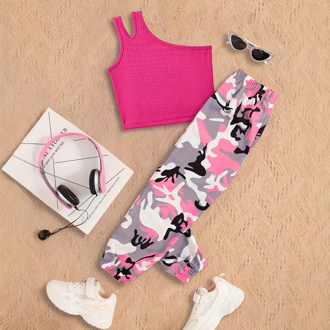 

Girls Fashionable Sports Vest Camouflage Pants Set - Summer Children s Casual Outfit 7-8Y рожевий червоний колір