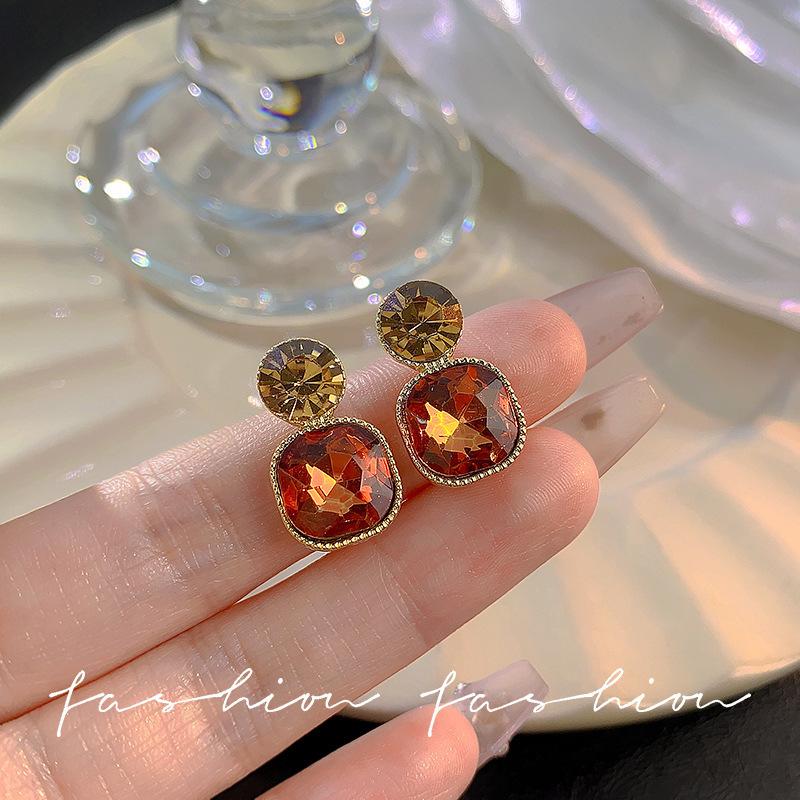 

Квадратные красные черные круглые серьги-подвески со стразами для женщин, круглые висячие серьги, корейские модные украшения для вечеринок, подарок для девочек красный