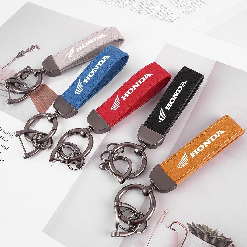 For Honda CB400 CB650 FCBF CBR25ORR CRF SH3O0 NC75O Metal Leather Motorcycle Emblem Keychain Keyring Pendants Auto Accessories ZP8