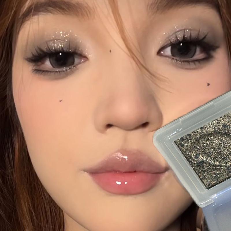 Youth Monochrome Eye Shadow Palette: Pearlescent Glitter, Shimmer, Matte, Long-Lasting Pigment, Natural Contours