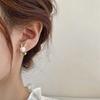 Cute Rabbit Ear Studs Simple Ladies Pearl Earrings Creative Rabbit Earrings  Spring Summer