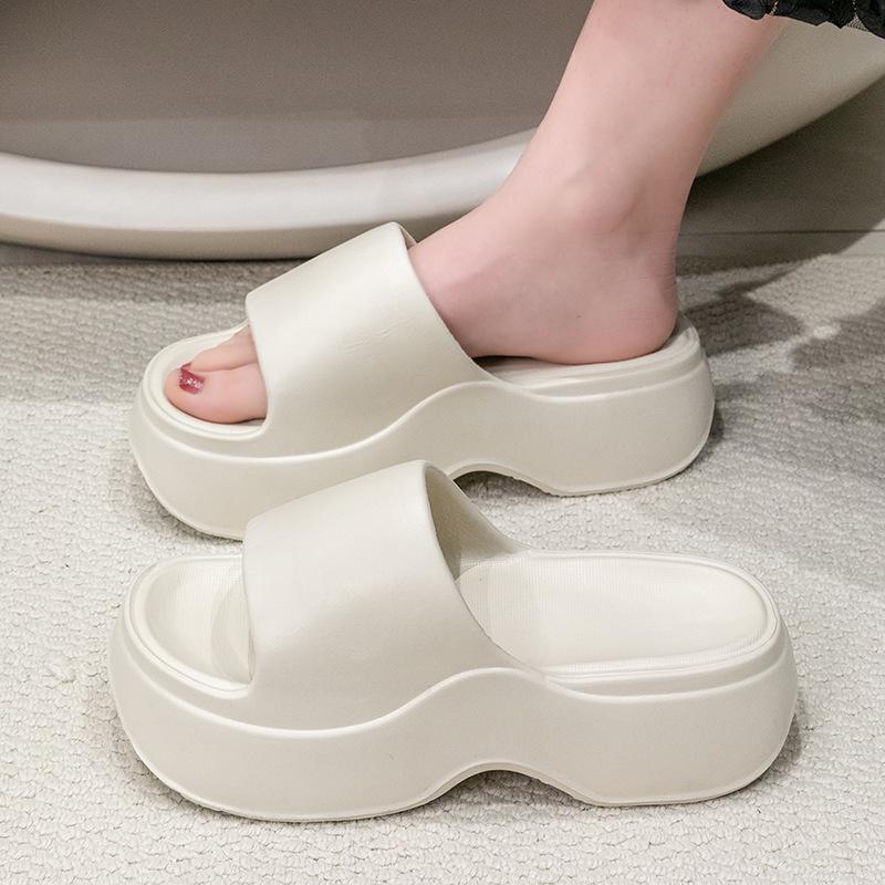 

Women s 2024 Summer Thick-Soled Outdoor Fashion Slippers – Sponge Cake Comfort