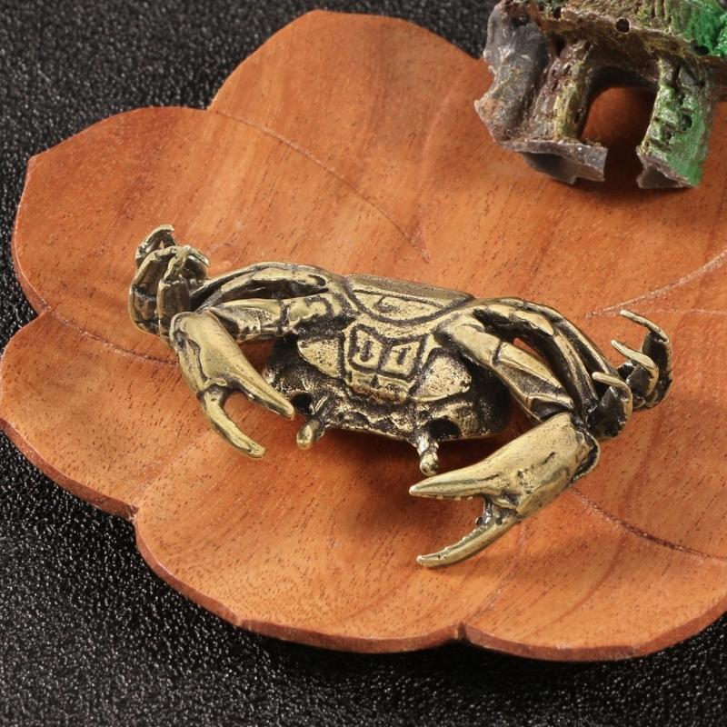 Antique Decorative Metal Crabs Miniature Statue Intricate Detailing Perfect For Shelf Display Or Study Table Ornament