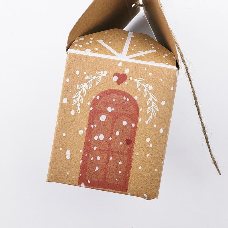 5Pcs Merry Christmas Gift Boxes House Shape Kraft Paper Candy Cookie Bags Packaging Boxes Christmas Tree Pendant Party Decor