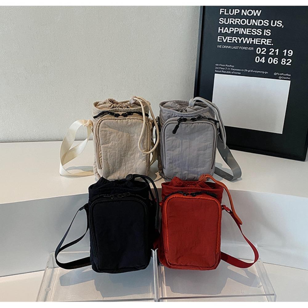 Niche design new oblique span shoulder kettle bag mobile phone bag waterproof yoga bag running sports outdoor portable bag