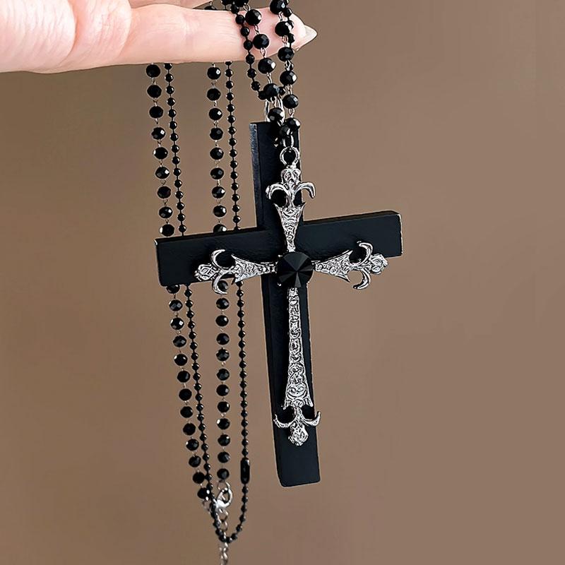 Gothic Irregular Cross Clavicle Chain Necklaces Y2K Punk Crystal Big Cross Pendant Necklaces Women Men Aesthetic Jewelry