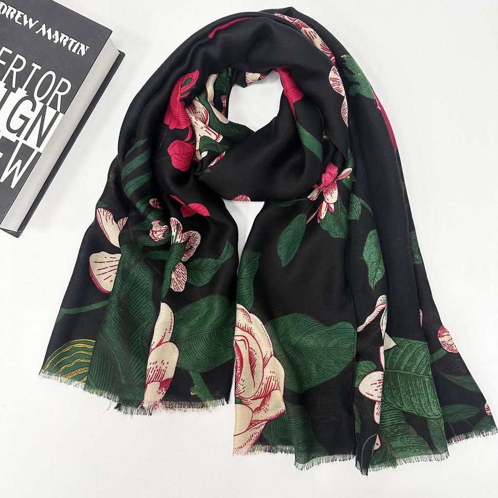 Color Block Retro Floral Cotton Linen Tassel Scarf for Women - Medium Thickness, Autumn/Winter Fashion Shawl