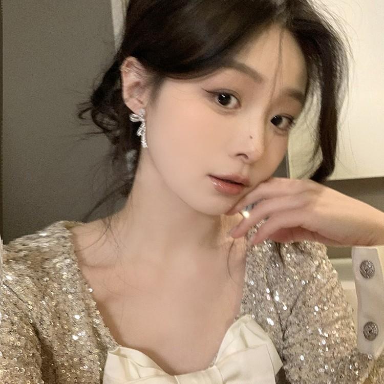 Thousand Gold Temperament Bow Earrings Light Luxury High-End Unique Earrings Super Flash Full Diamond Niche Temperament Earrings Women
