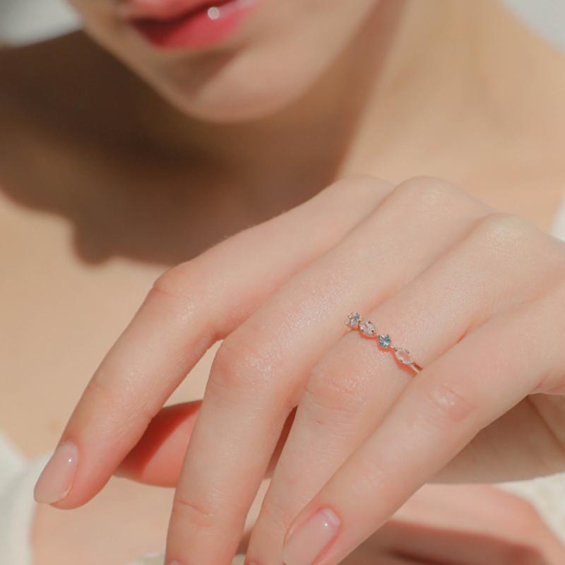 J.Lauren Topaz Rainbow Moonstone Point Ring R0608