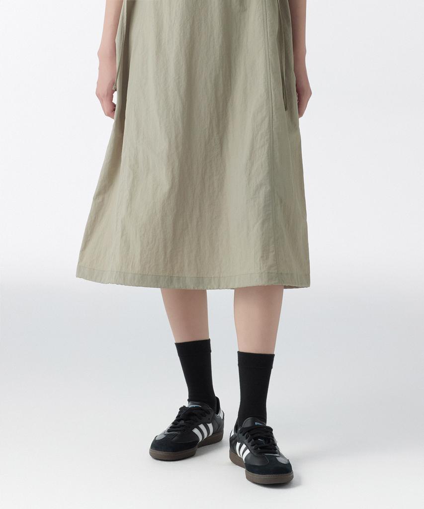 Musinsa Standard Woman Women'S Nylon Cutout Long Dress [Grayish Beige]