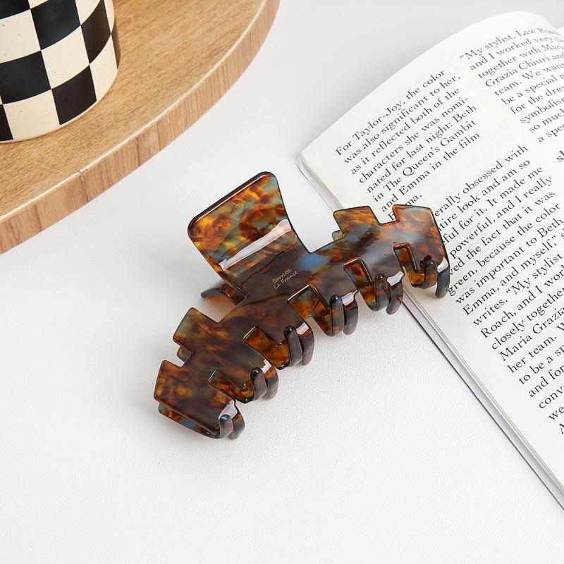2024 French Minimalist Large Acetate Claw Hair Clip for Women – Strong Grip, High-End Shark Style