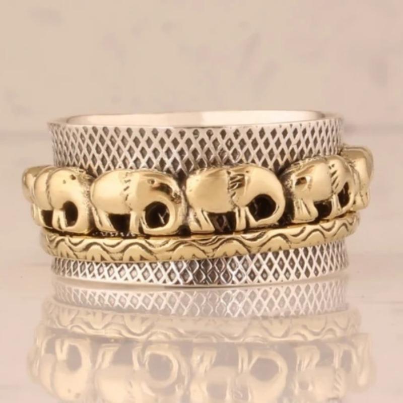 Vintage Hand Carved Elephant Wide Women's Ring CopperColor Metal Geometry Daily Wear Party Jewelry Anniversary Gift