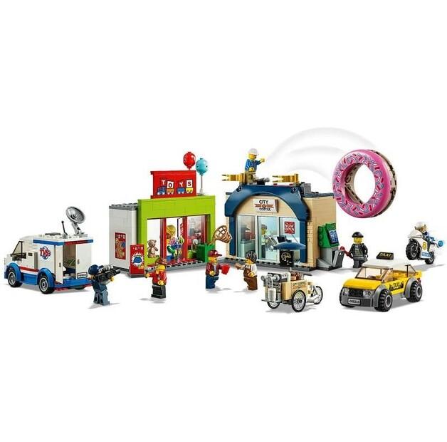 LEGO City 60233 Donut Shop Opening