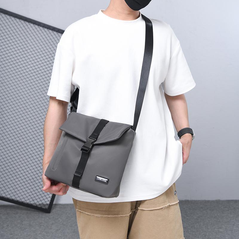Messenger Bag Men's Messenger Bag Large Capacity Commuter Shoulder Bag