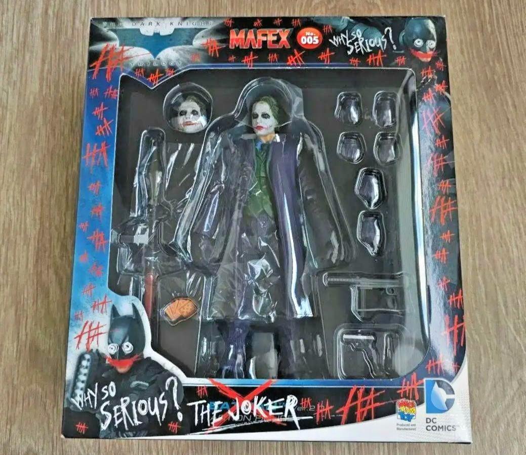 Medicom Toy MAFEX No.005 Joker Dark Knight DC Comics Action Figure Boxed